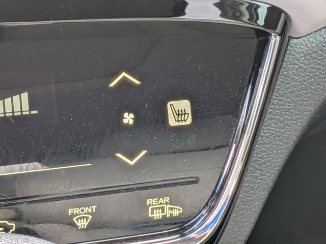 Used 2022 Silver Honda EX image 20