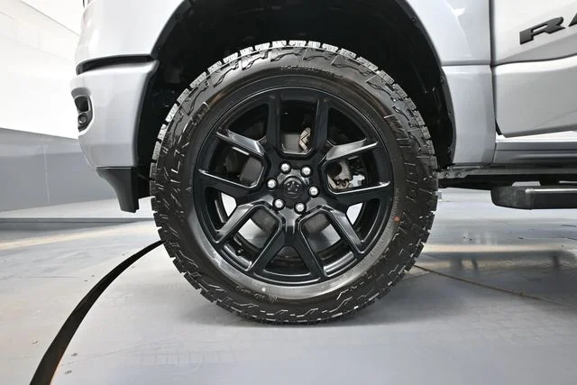 Used 2023 Silver Ram Laramie image 20