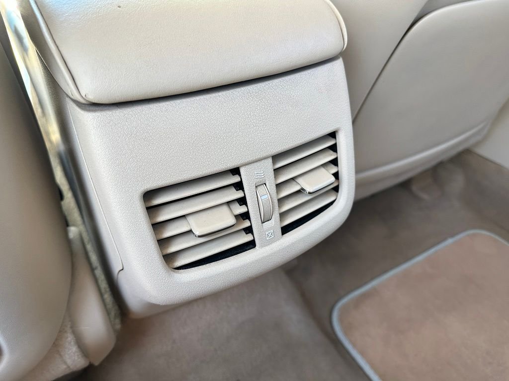 Used 2011 Beige Lexus 350 image 17