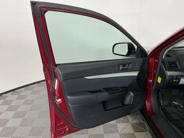 Used 2012 Red Subaru 2.5i Premium image 11