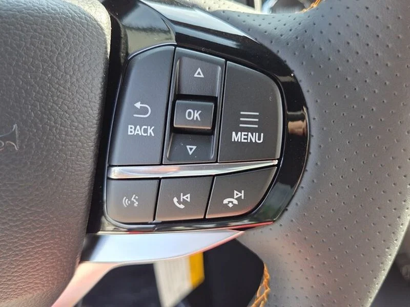 New 2026 Space White Metallic Ford Tremor® image 22