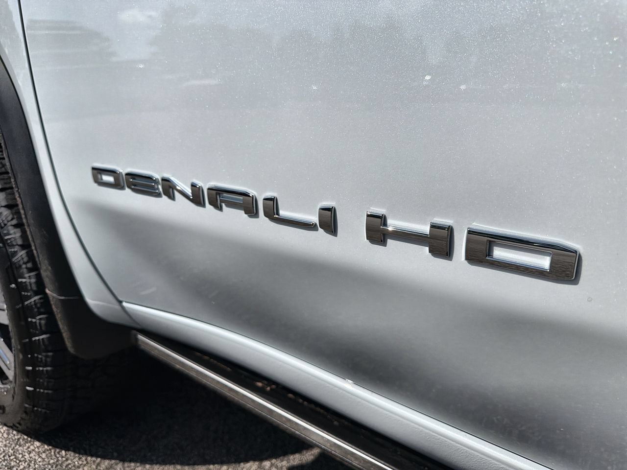 New 2026 Glacier White Tricoat GMC Denali image 27