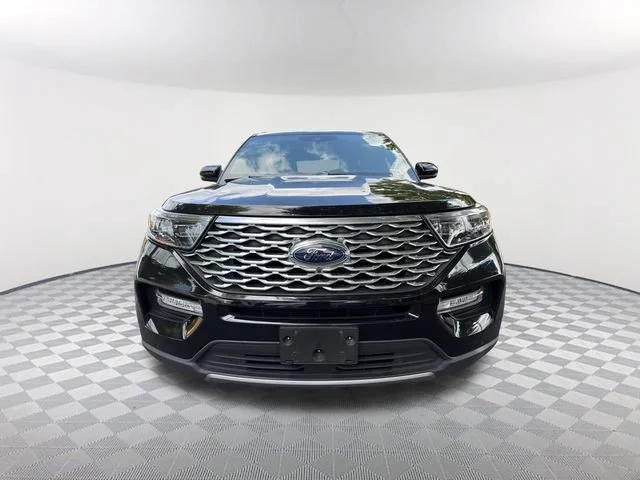 Used 2020 Black Ford Platinum image 2
