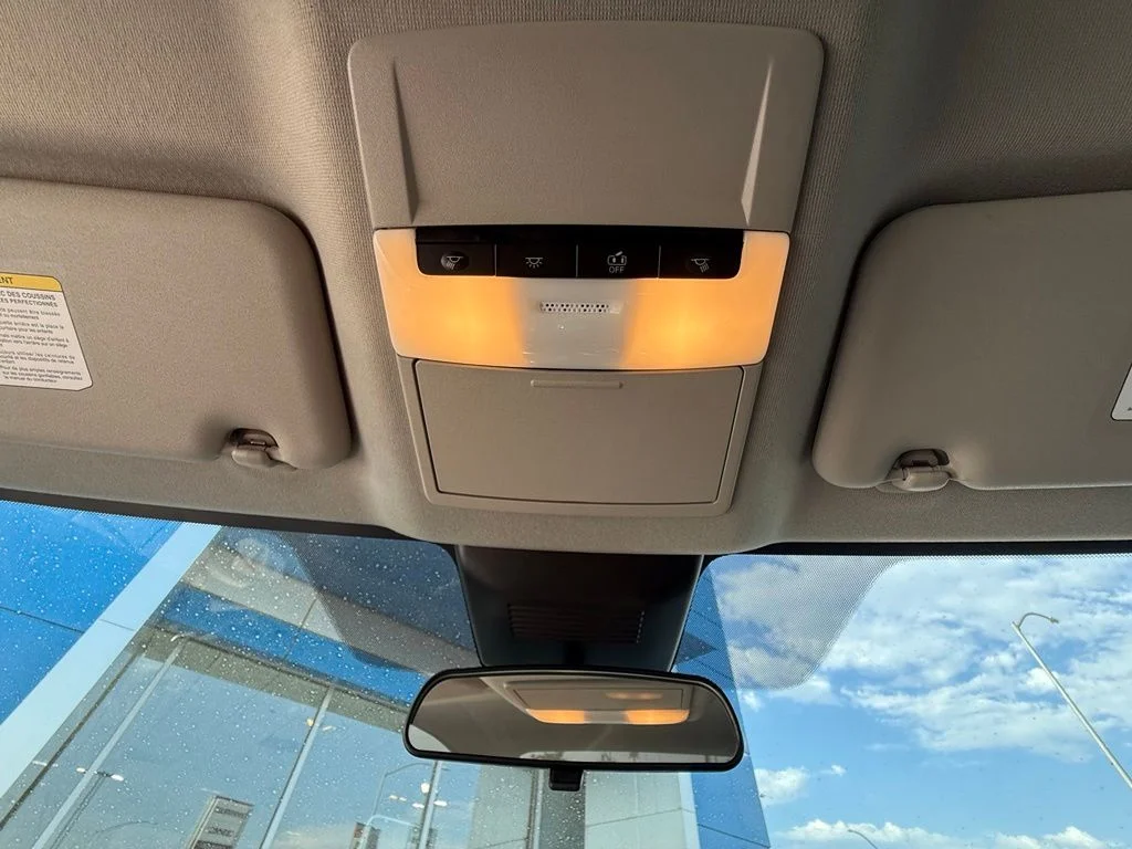 Used 2024 White Nissan S image 29