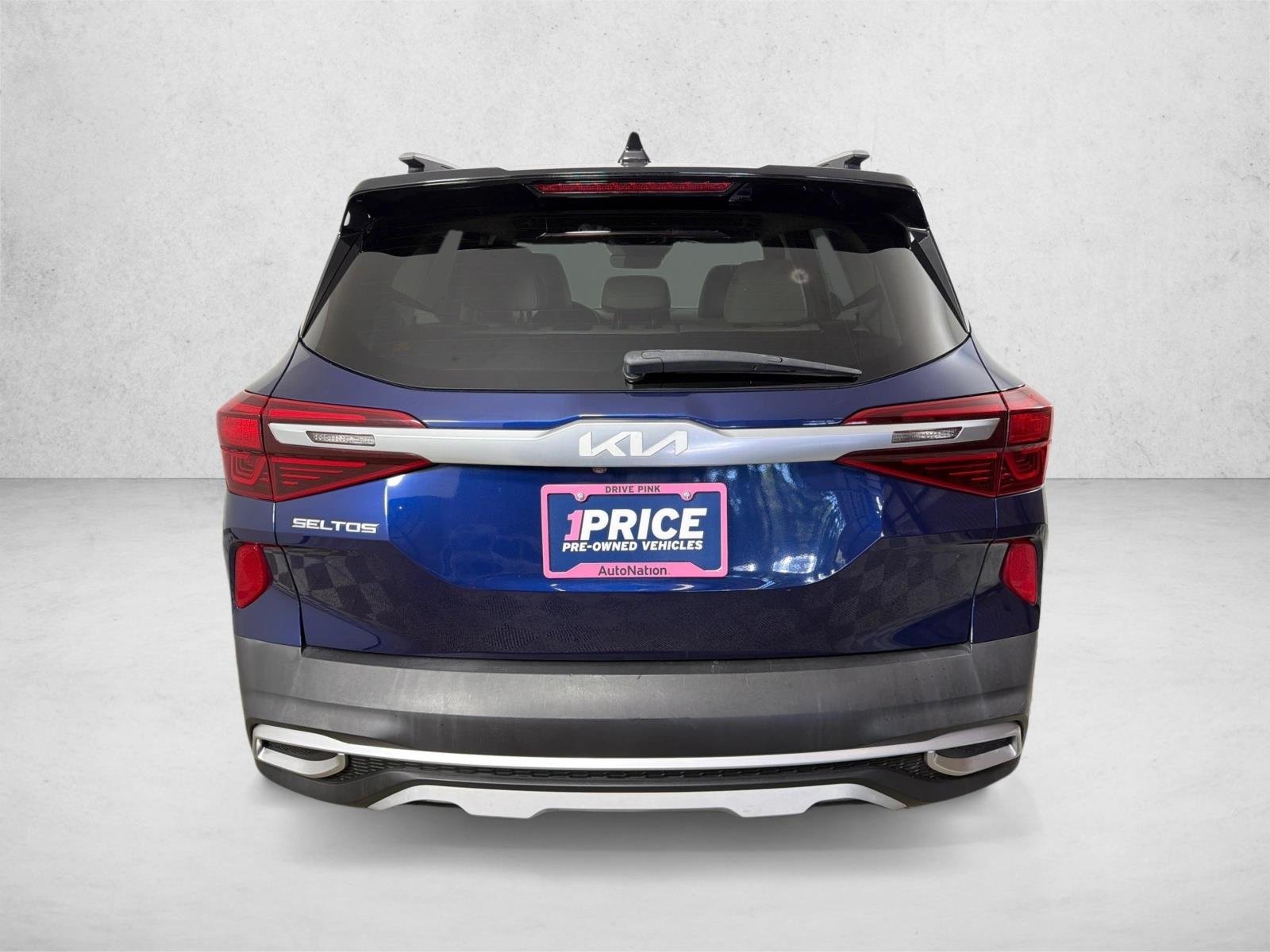 Used 2022 Dark Ocean Blue/Black Roof Kia SX image 5