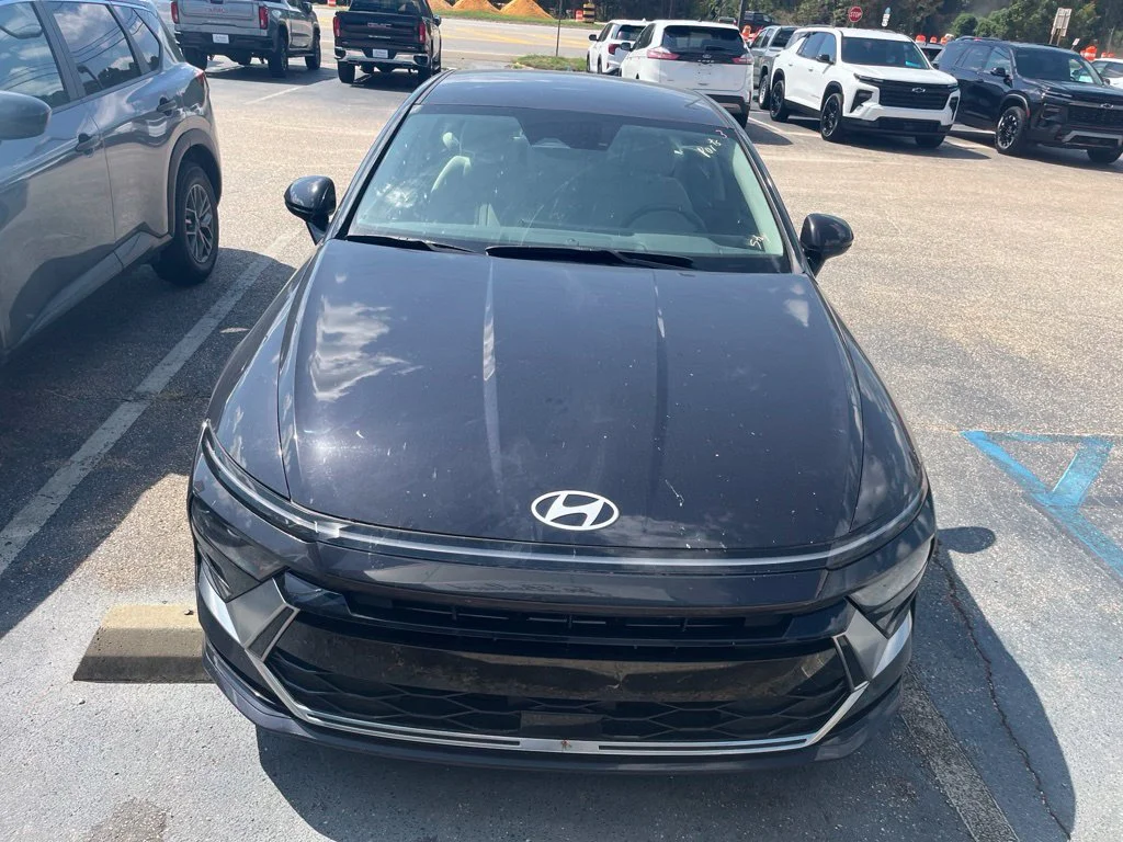 Used 2024 Blue Med Hyundai SEL image 5
