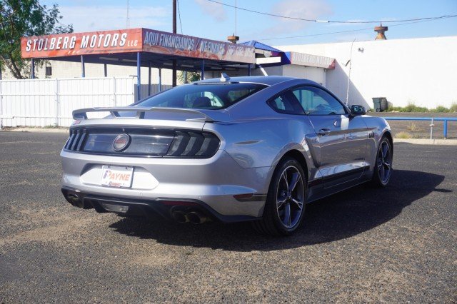 Used 2022  Ford GT Premium image 7