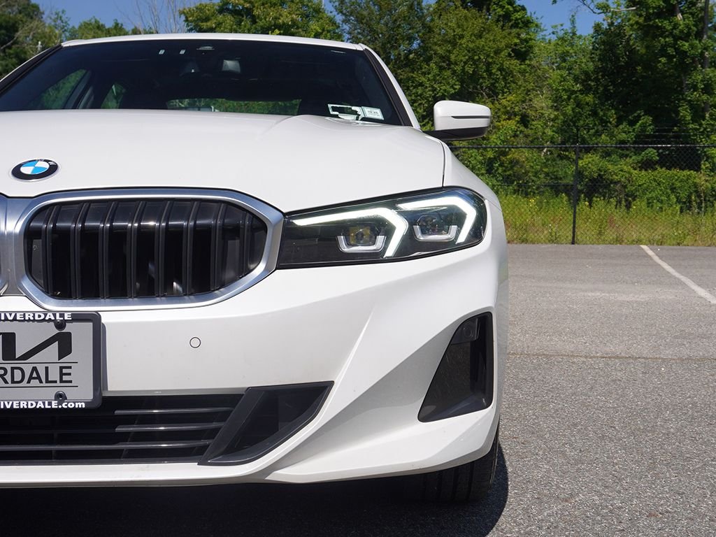 Used 2024 White BMW 330i xDrive image 15