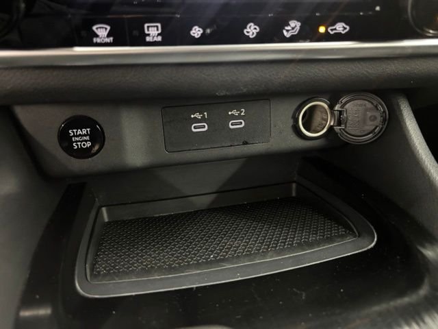 Used 2025 White Nissan SV image 34