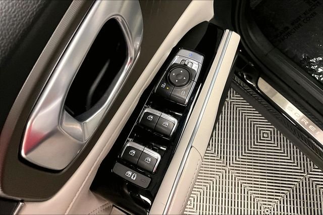 2025 Kia Sorento SX - Photo 32