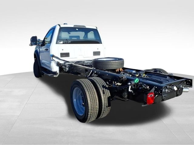 2026 Ford F-550 Super Duty Chassis Cab XL - Photo 6
