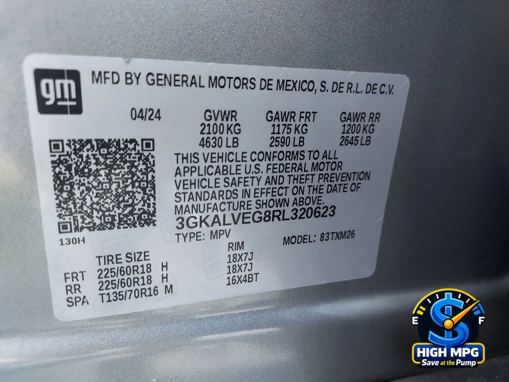 Used 2024 Silver GMC SLT image 35