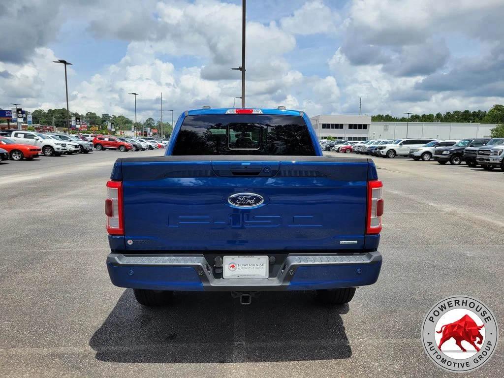 Used 2022 Blue Ford Lariat image 4
