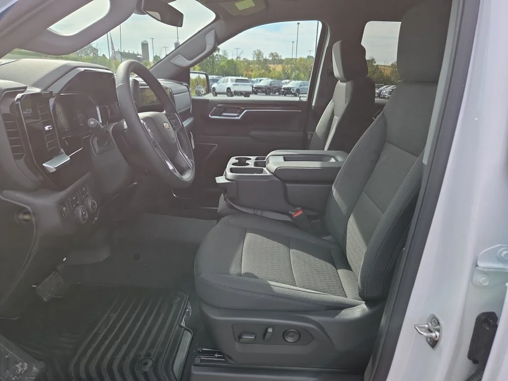 2026 Chevrolet Silverado 1500 LT - Photo 24