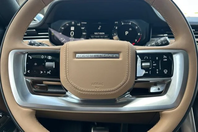 New 2026 Varesine Blue Land Rover SE image 22