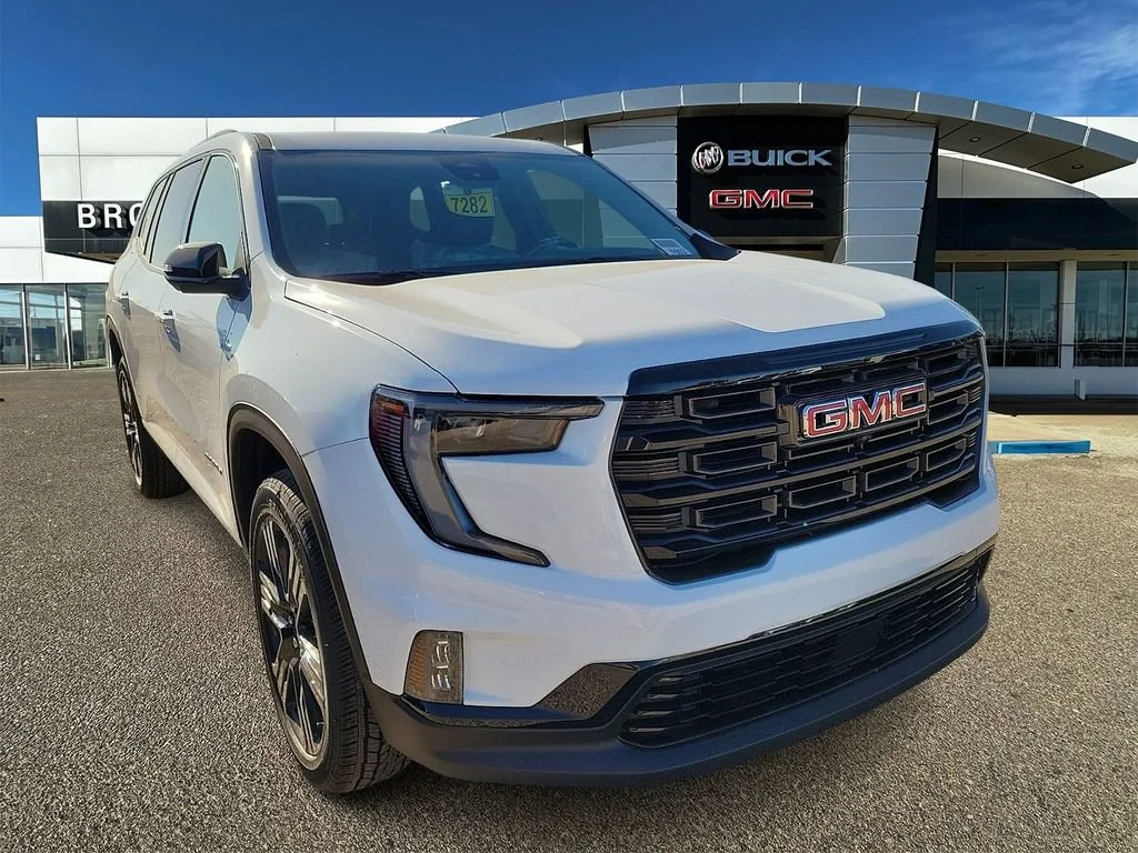 2026 GMC Acadia Elevation FWD's photo