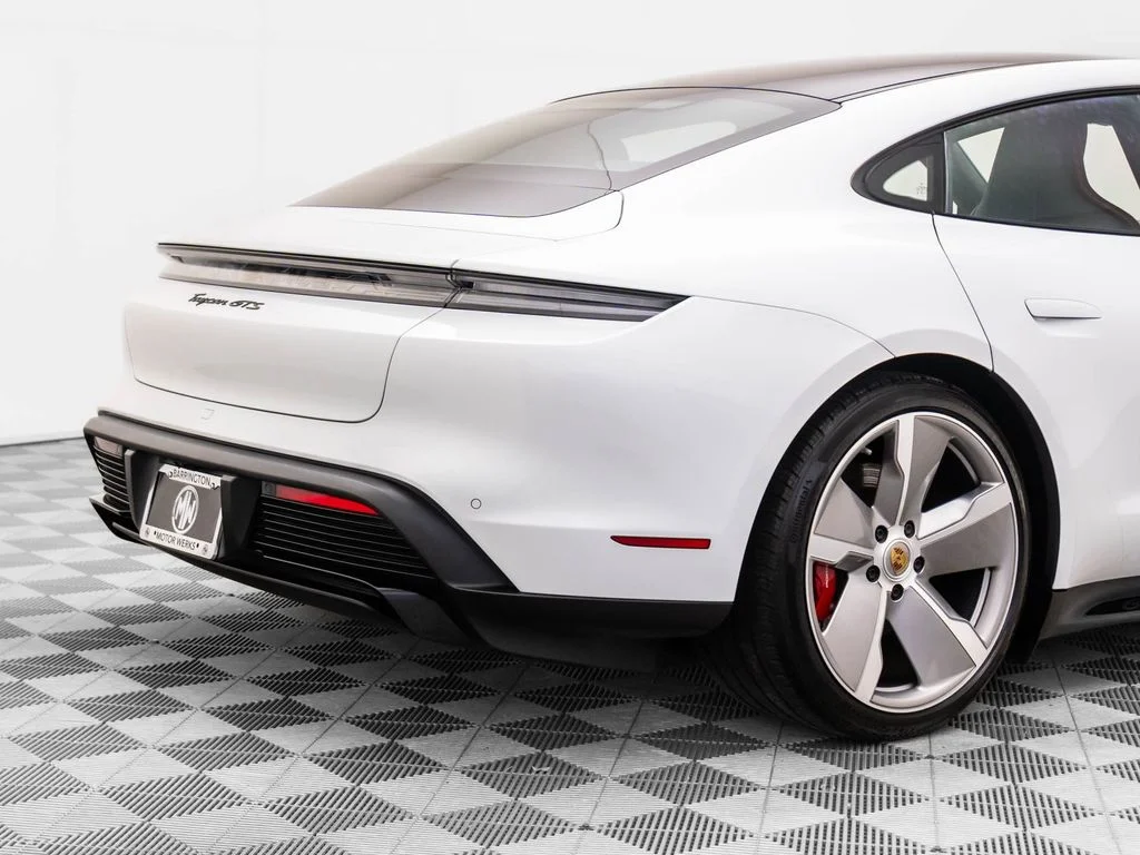 2023 Porsche Taycan GTS - Photo 36