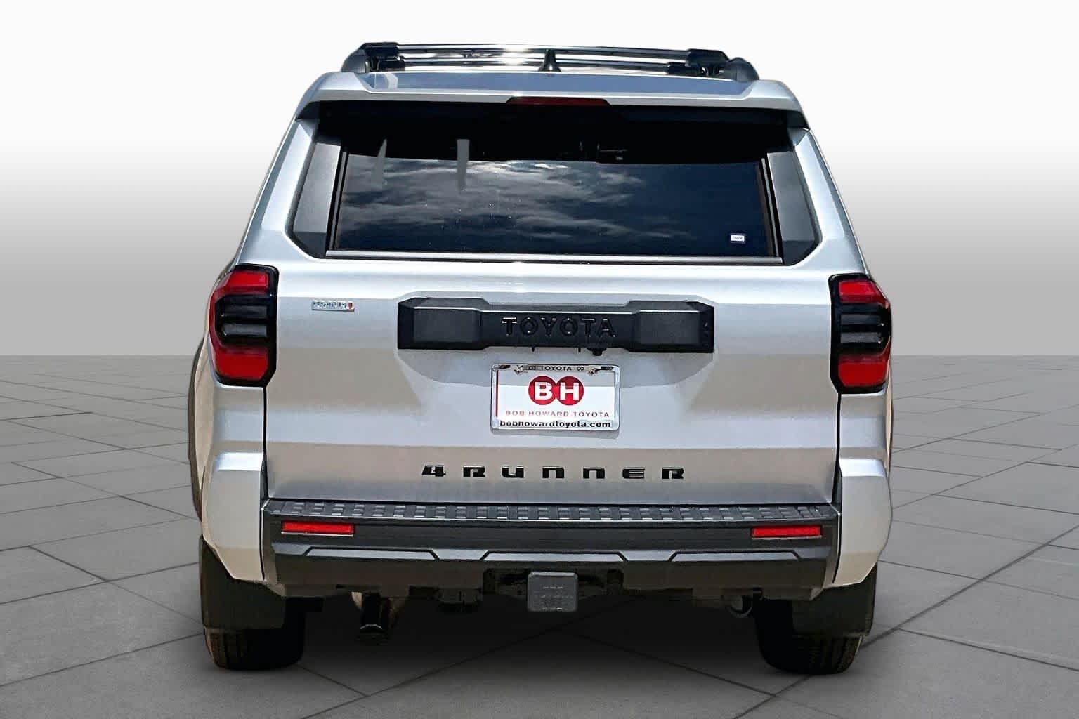 Used 2026 Cutting Edge Toyota SR5 image 5
