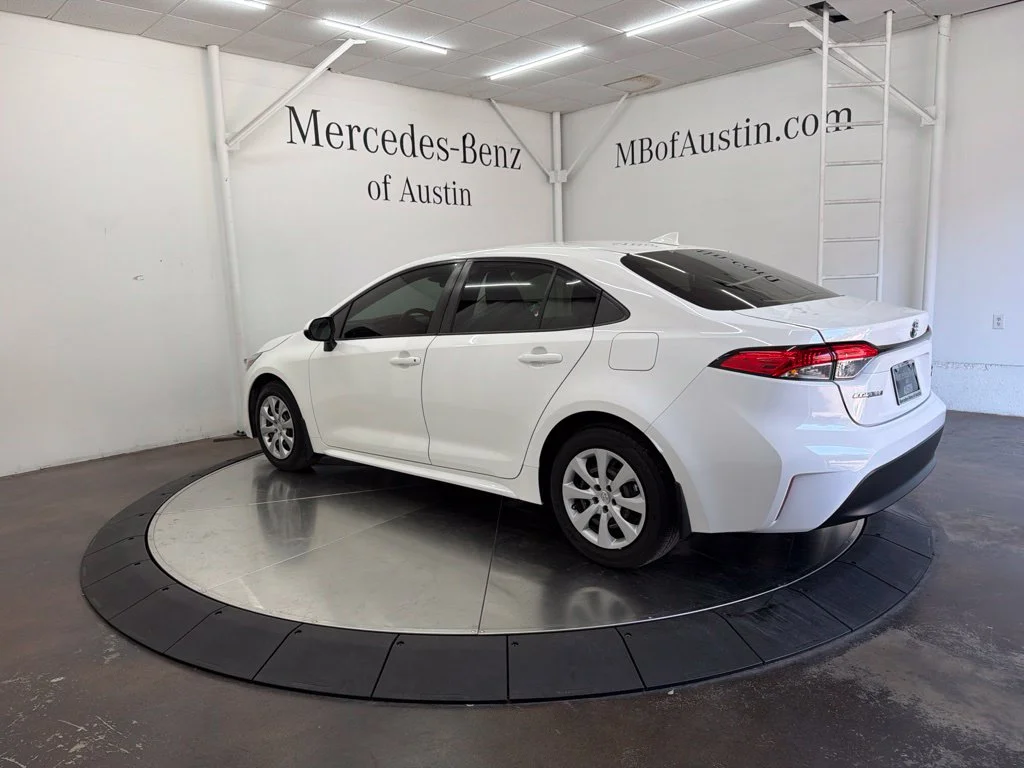 Used 2023 White Toyota LE image 5