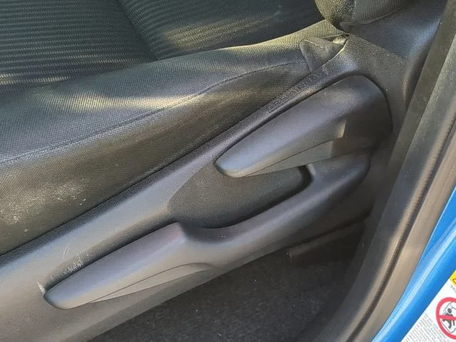 Used 2018 Blue Toyota LE image 21
