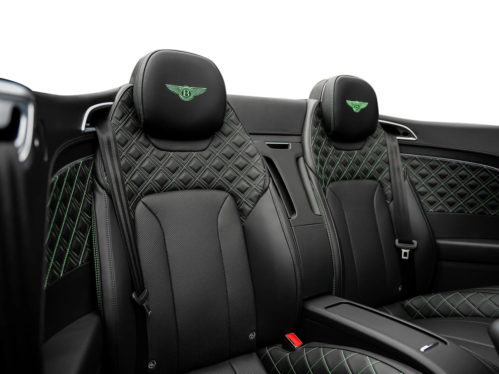 Used 2021  Bentley V8 image 35