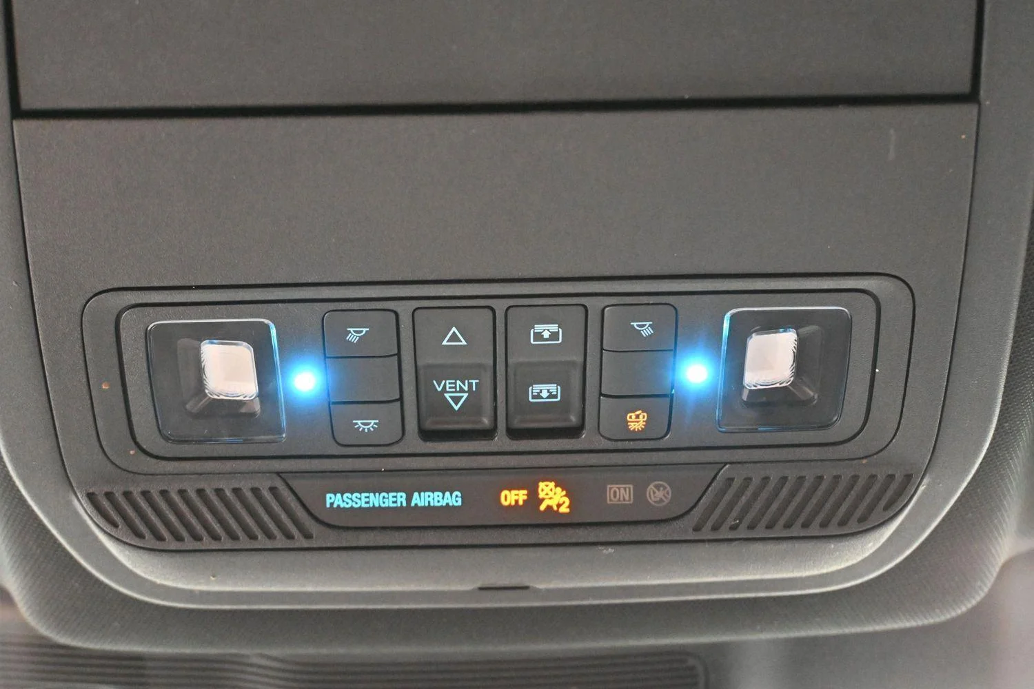 Used 2022 Agate Black Ford Platinum image 29