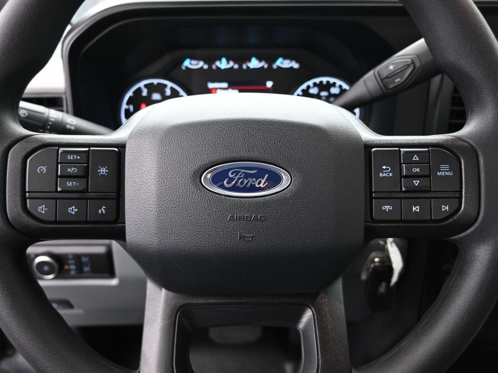 New 2026 Oxford White Ford XL image 10