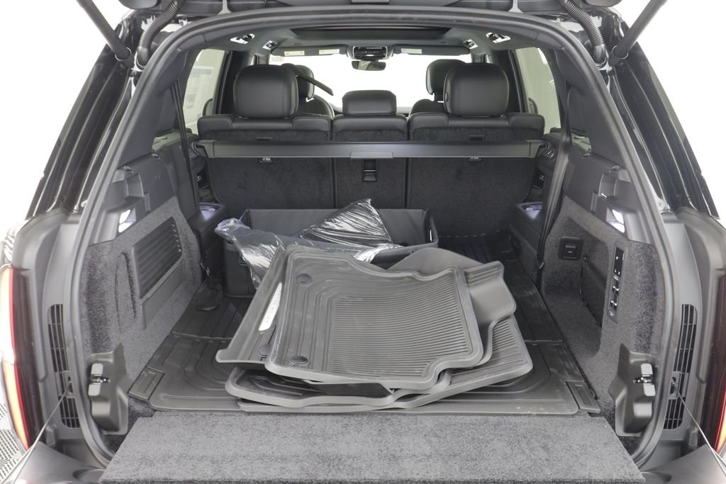New 2026 Santorini Black LAND ROVER SE LWB 7-Seats / V8 image 19