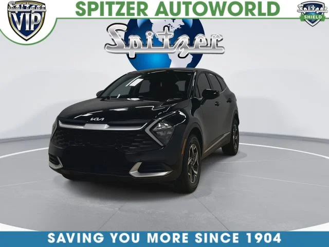 Used 2023 Black Kia LX image 4