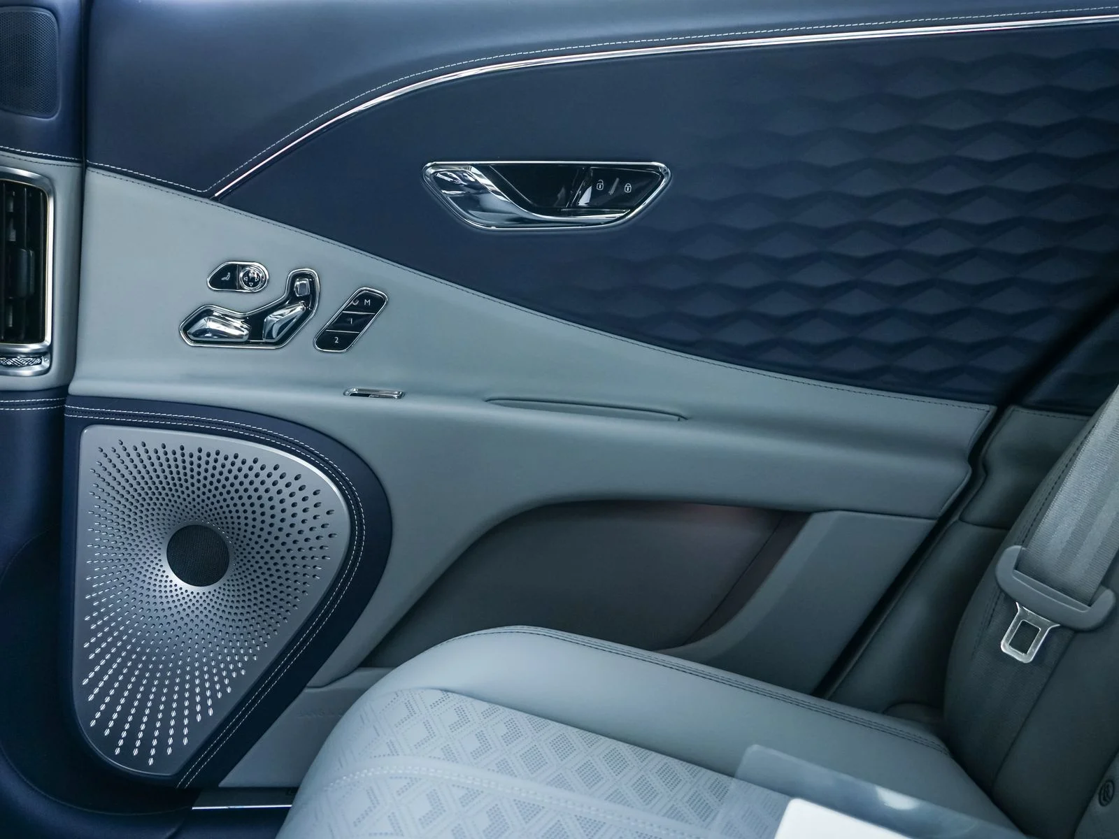 2025 Bentley Flying Spur Speed - Photo 24