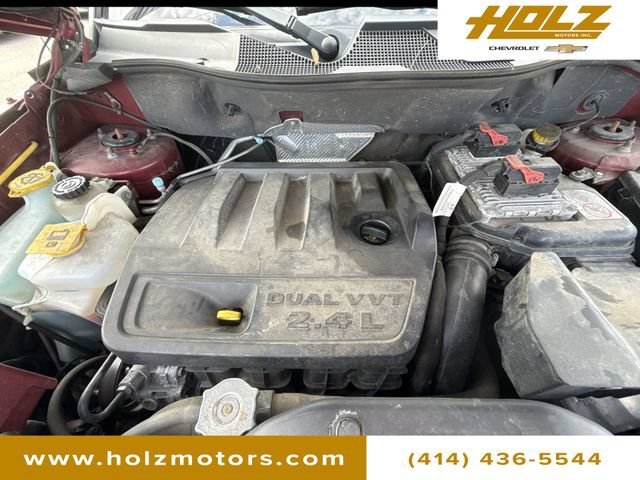 Used 2015 Red Jeep Sport image 27
