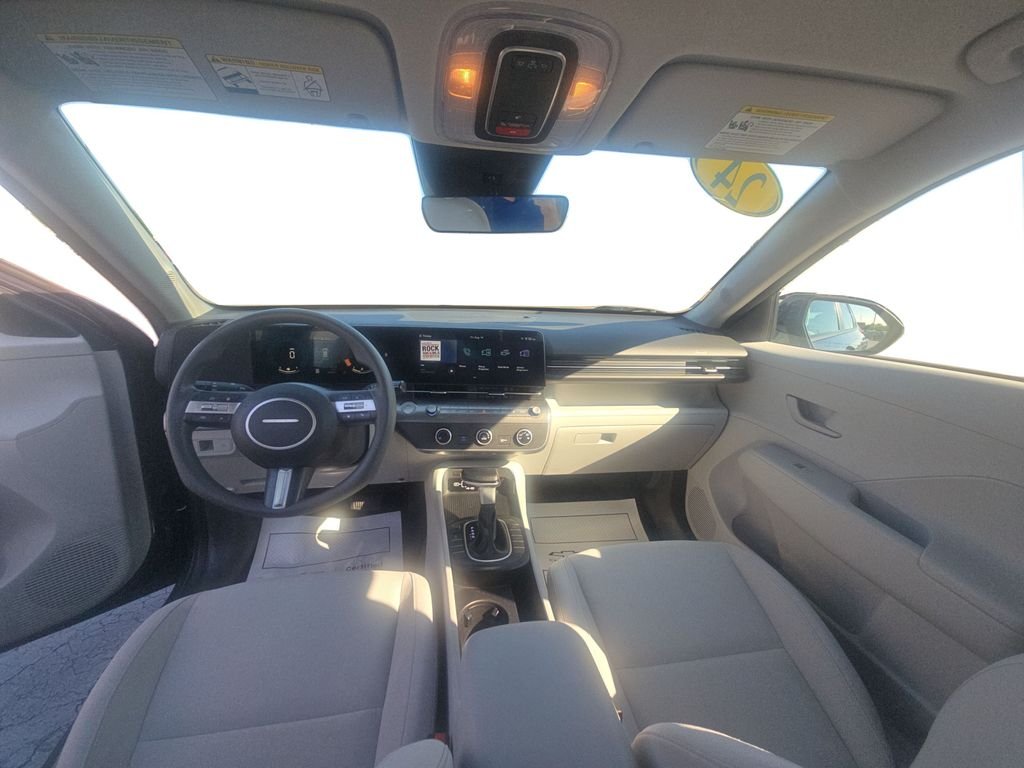 Used 2024 Denim Blue Pearl Hyundai SE image 9