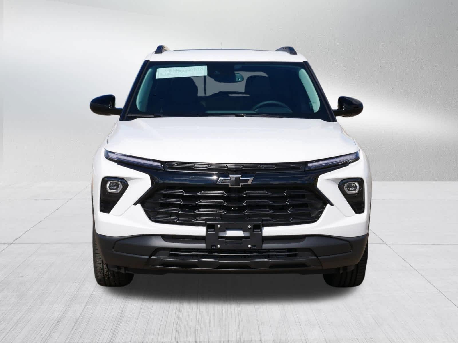 New 2026 Summit White Chevrolet LT image 8