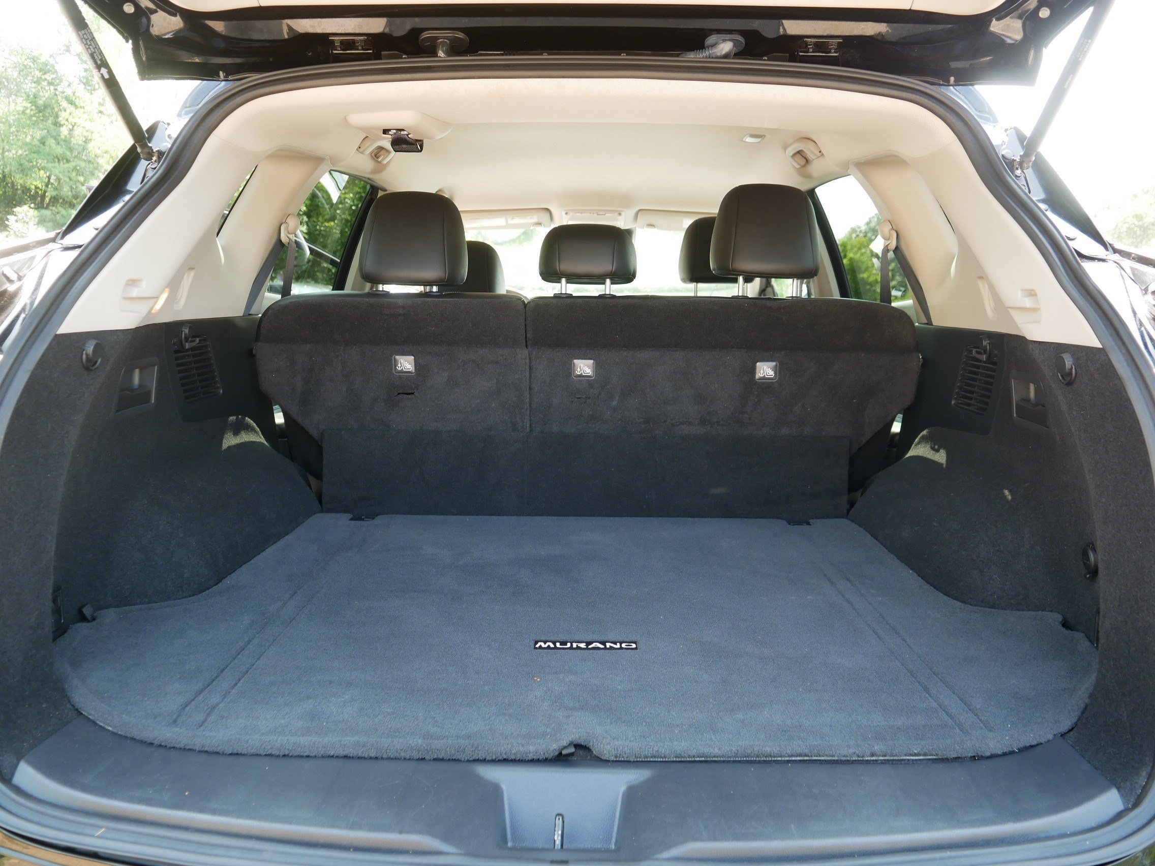 Used 2024 Super Black Nissan SV image 18
