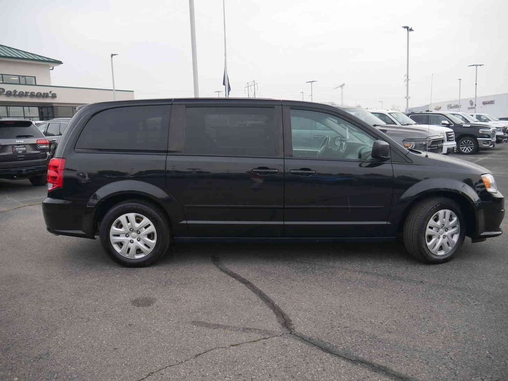 Used 2017 Black Dodge SE image 20