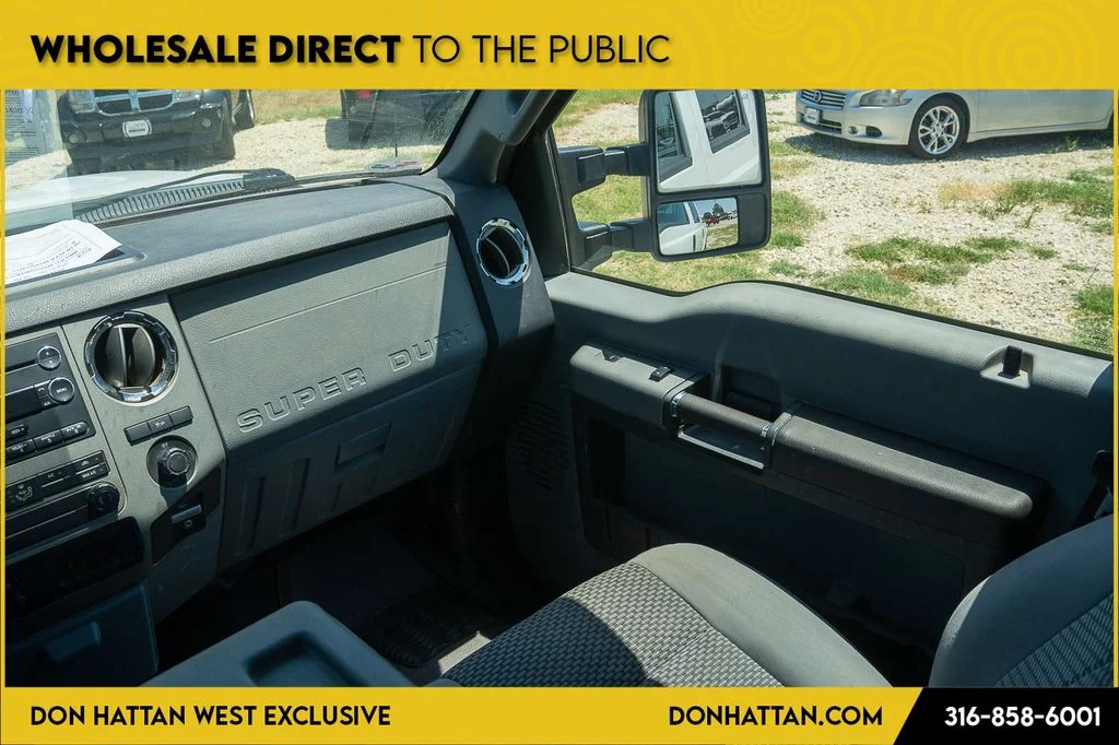 Used 2016 White Ford XLT image 13