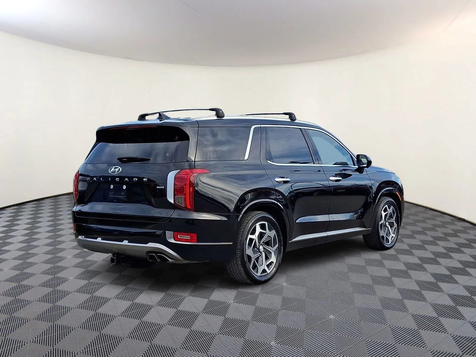 Used 2022 Abyss Black Pearl Hyundai Calligraphy image 5