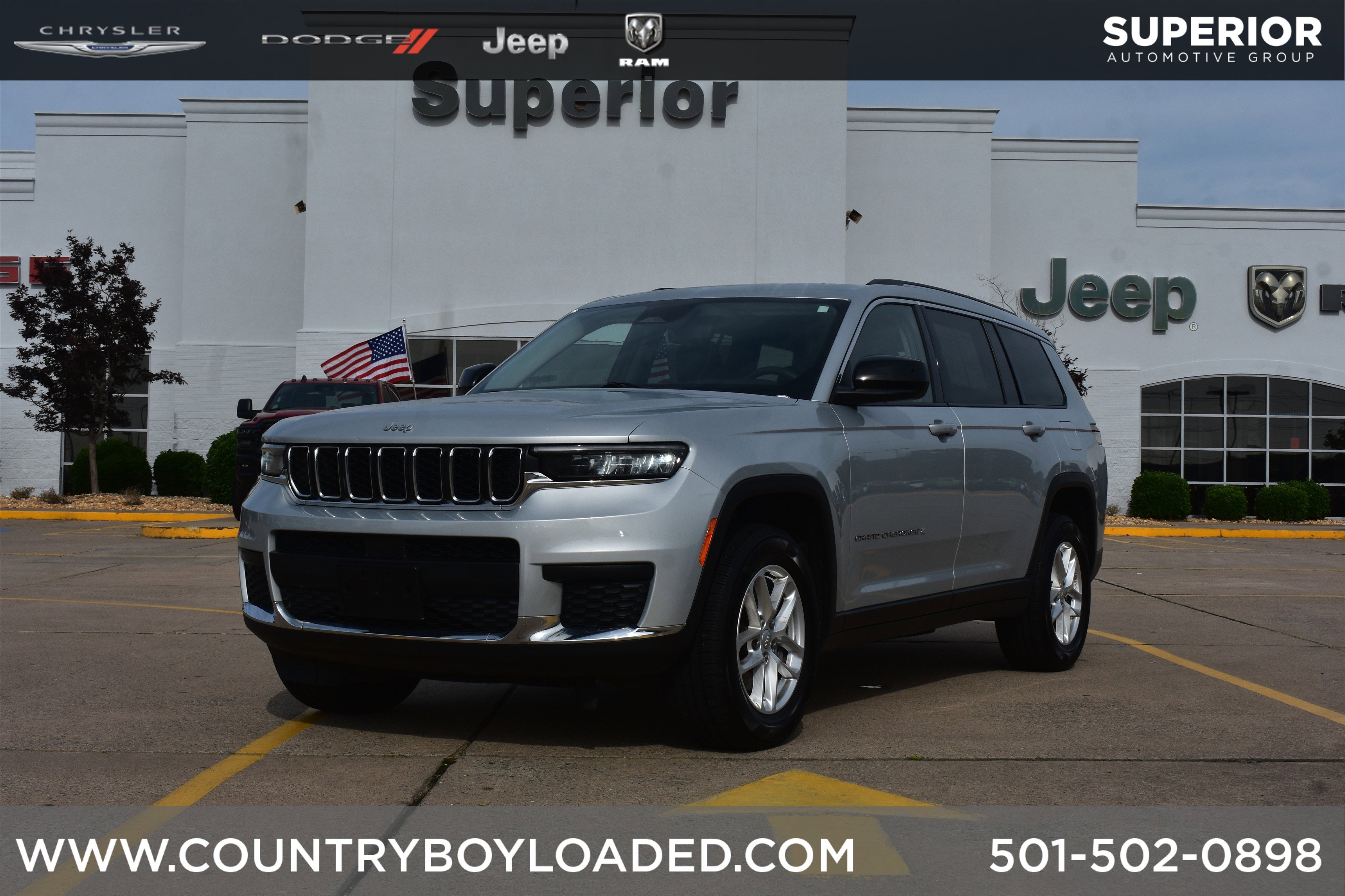 2023 Jeep Grand Cherokee L Laredo 4x4's photo