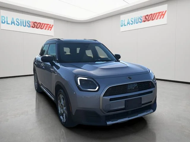 2025 MINI Countryman S ALL4's photo