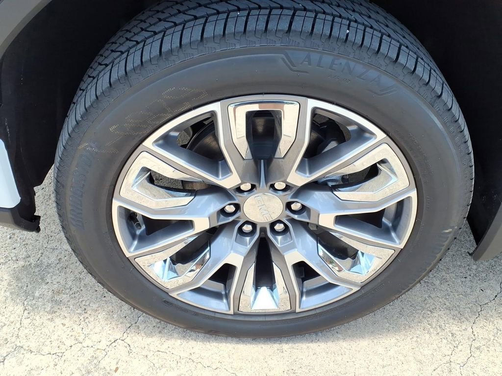 New 2026 Glacier White Tricoat GMC Denali image 9