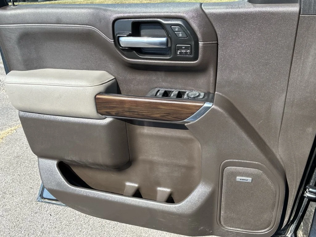 Used 2019 DARK SKY METALLIC GMC SLT image 14