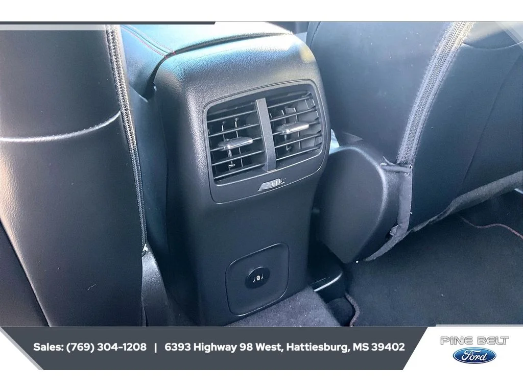 Used 2023 Vapor Blue Metallic Ford ST-Line image 25