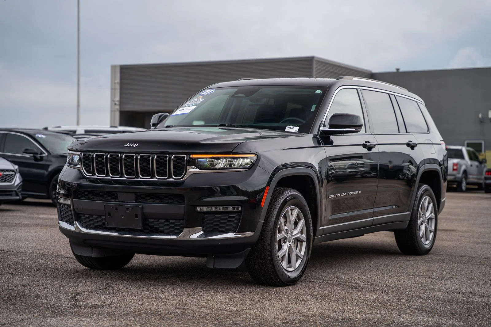 Used 2021 Black Jeep Limited image 3