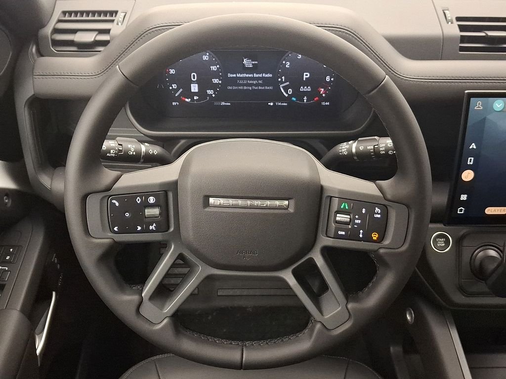 New 2026 Fuji White Land Rover X-Dynamic SE image 16