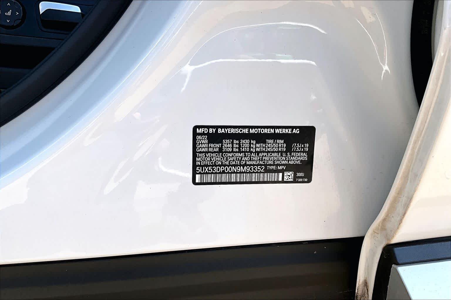 Used 2022 Alpine White BMW xDrive30i image 35