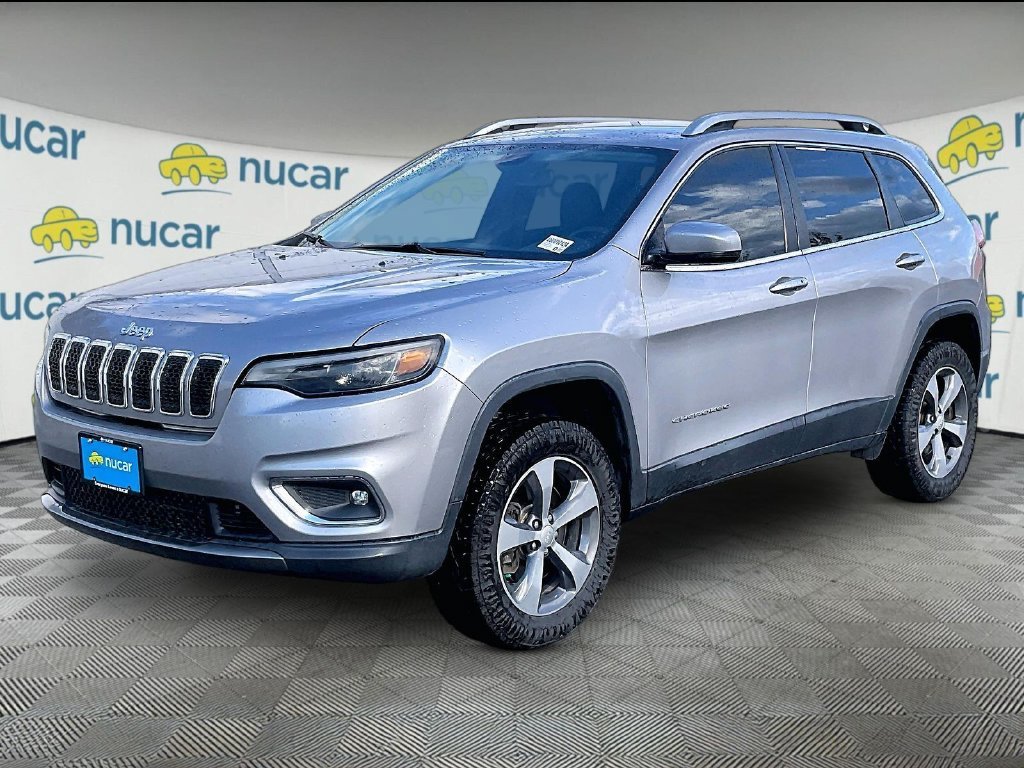 Used 2019 Billet Silver Metallic Clearcoat Jeep Limited image 3