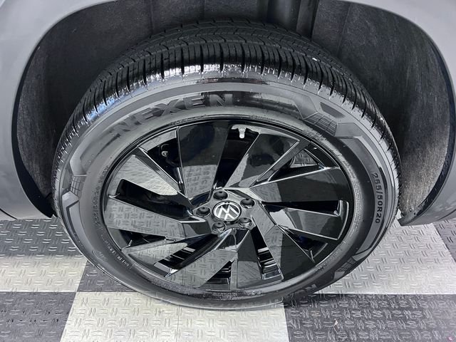 Certified Used 2026 White Volkswagen SE w/Technology image 16