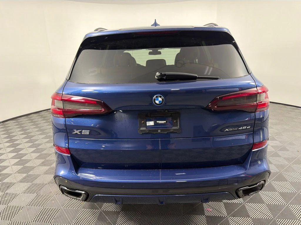 Certified Used 2023 Phytonic Blue Metallic BMW xDrive45e image 6