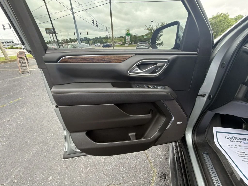 Used 2024 Gray Chevrolet Premier image 13