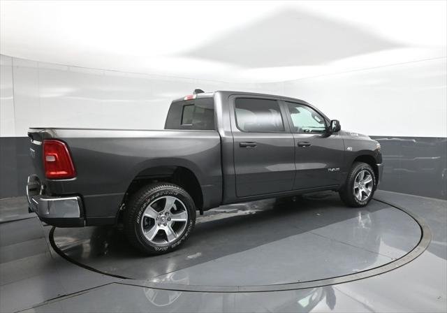 New 2026 Granite Crystal Metallic Clear-Coat Exterior Paint RAM TRADESMAN image 15